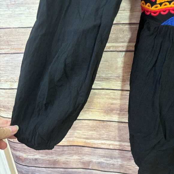 Savanna Jane Medium Embroidered Geometric Shirt Black Multicolor F2 - Picture 4 of 6